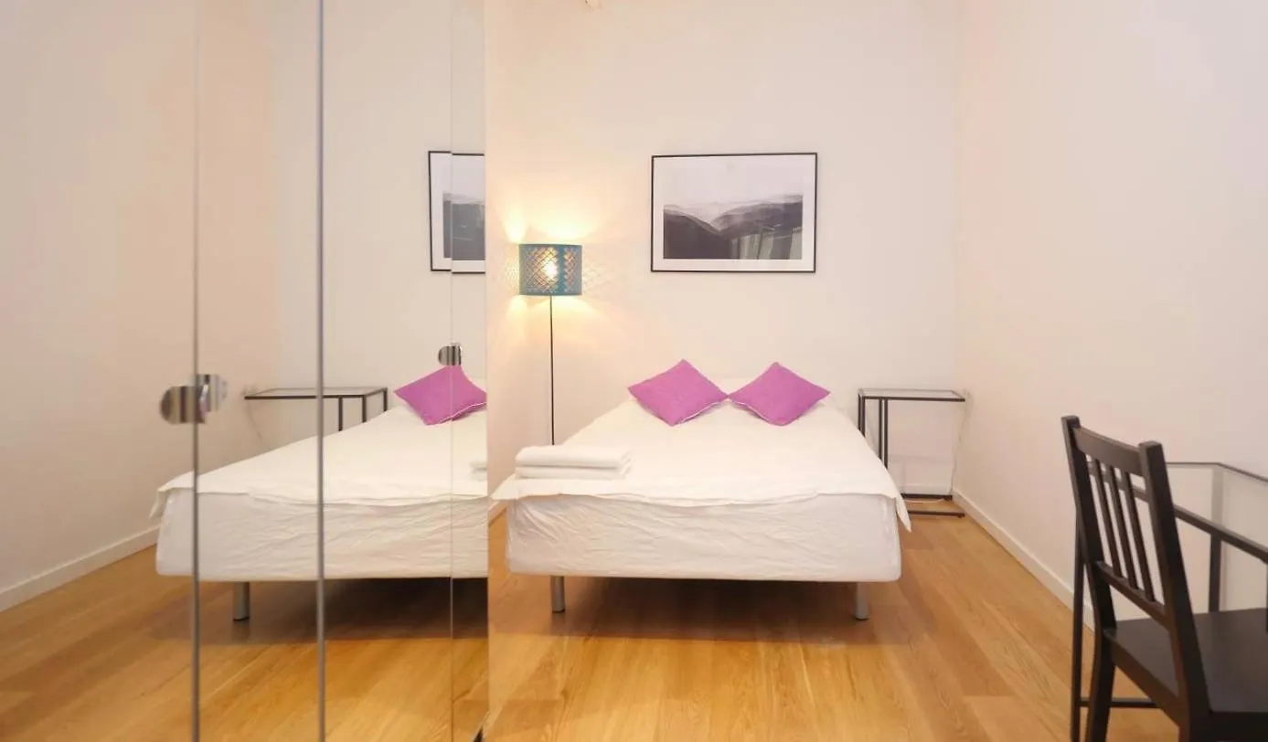 Urban Design Apartments & Studios Barcelona