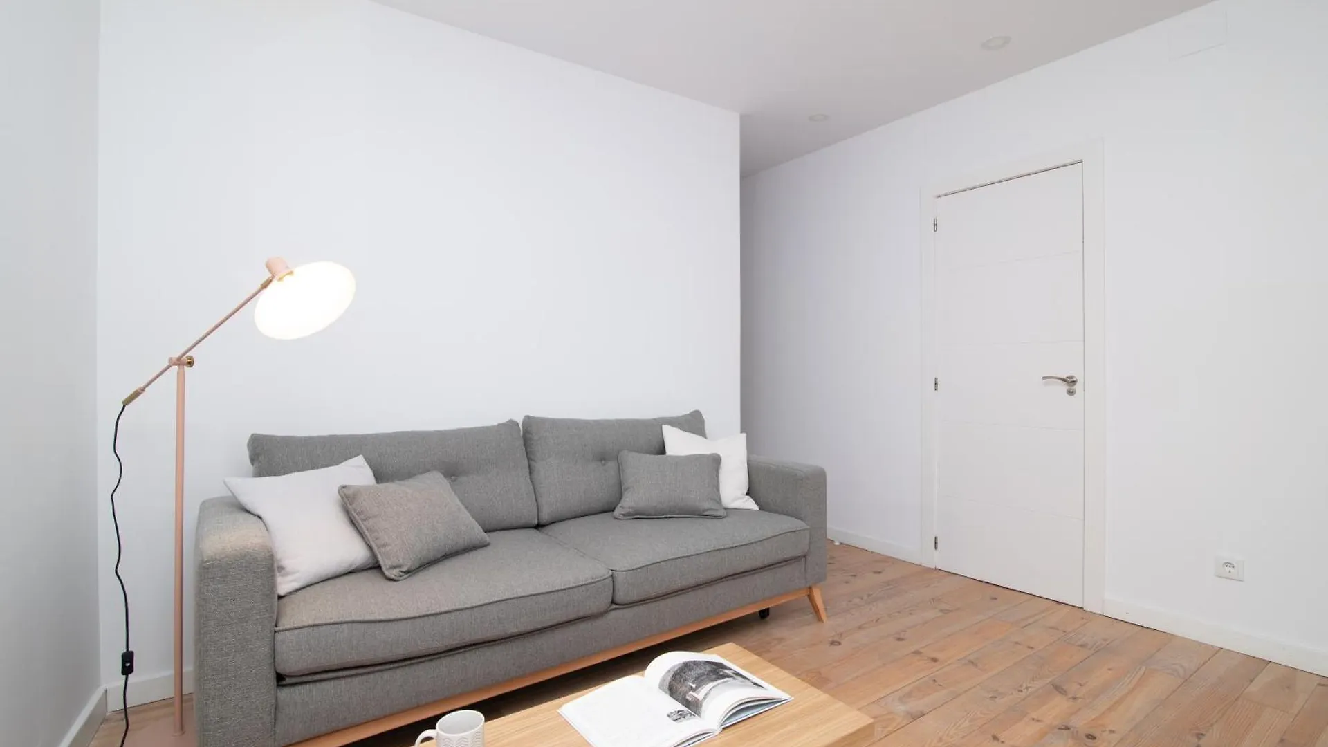 Urban Design Apartments & Studios Barcelona