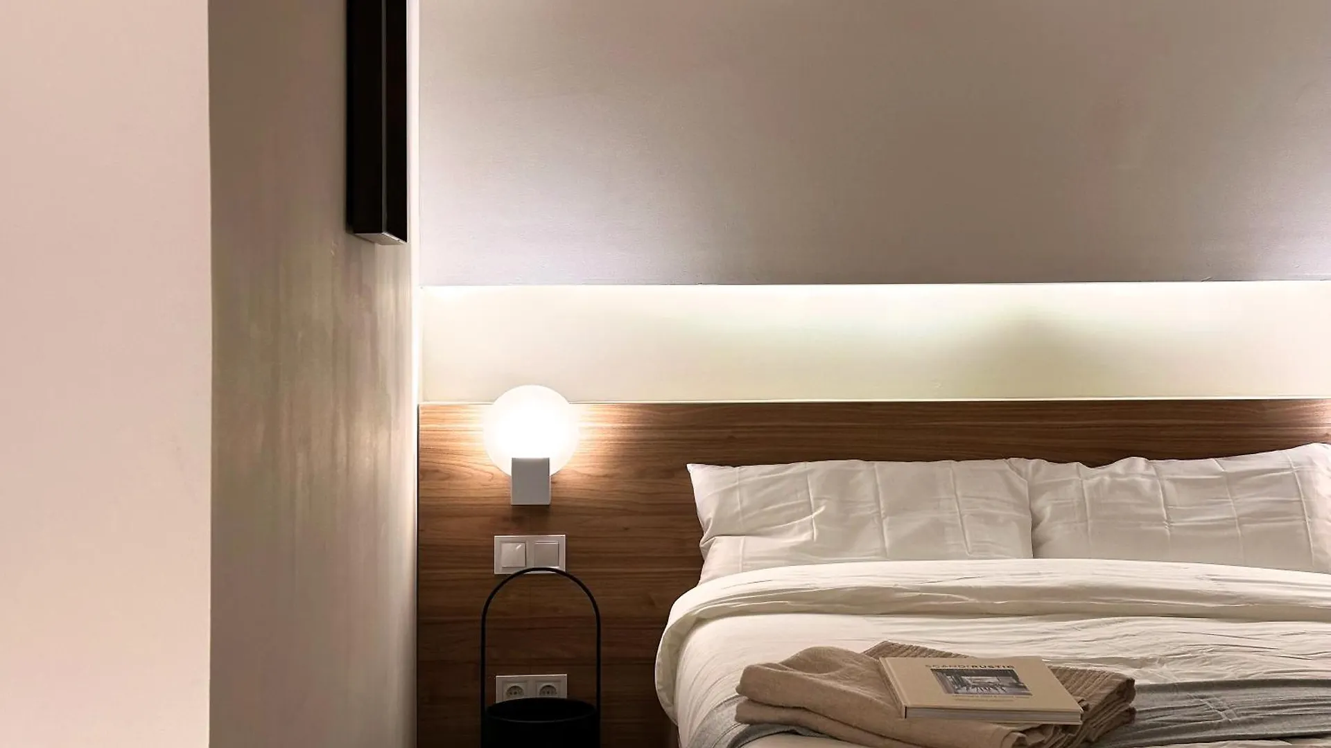 Urban Design Apartments & Studios Barcelona