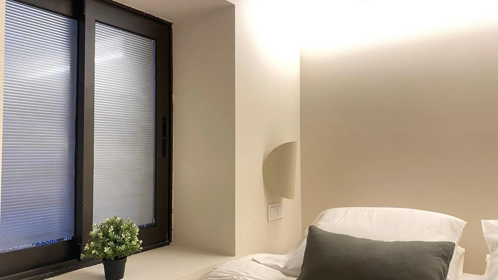 Urban Design Apartments & Studios Barcelona