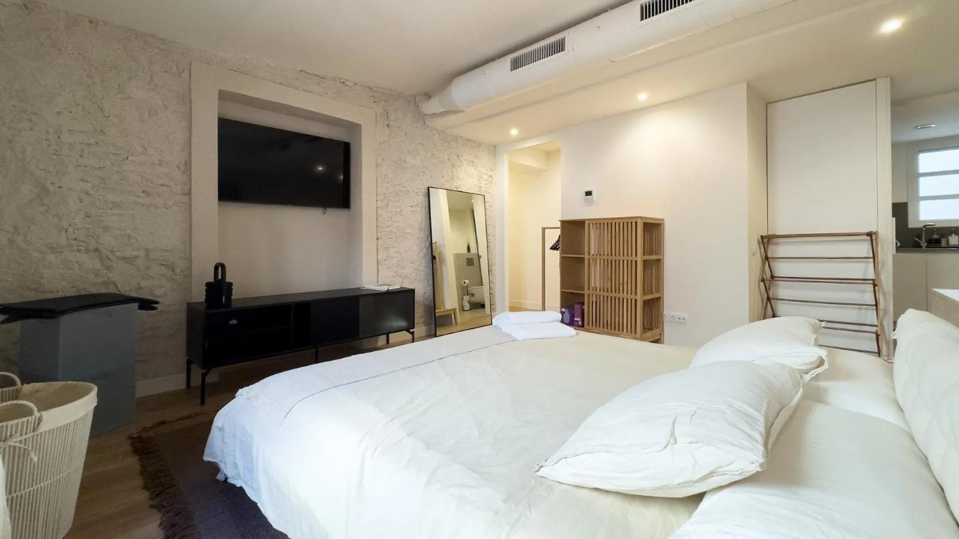 Urban Design Apartments & Studios Barcelona