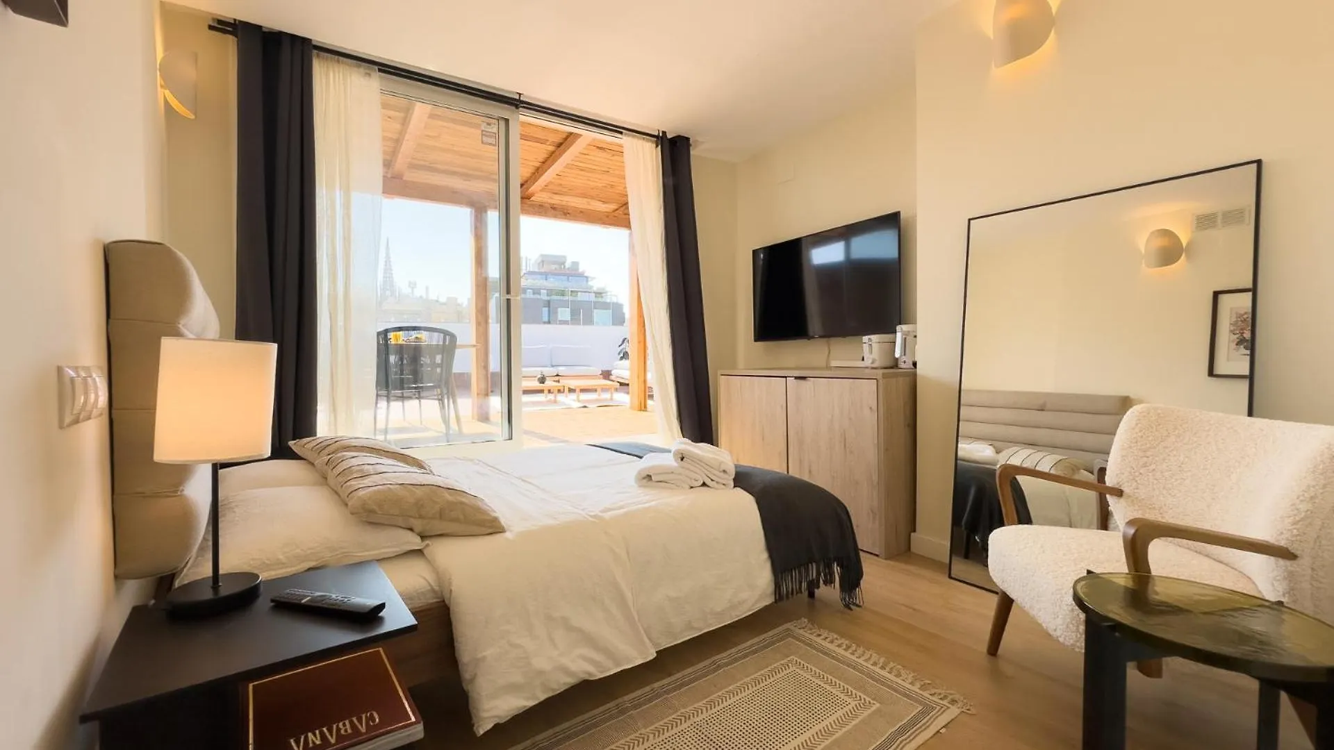 Urban Design Apartments & Studios Barcelona